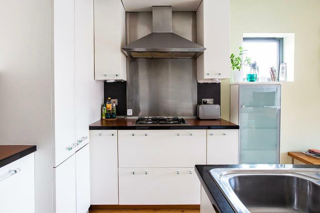 Spacious Belfast City Centre Duplex Apartment Экстерьер фото