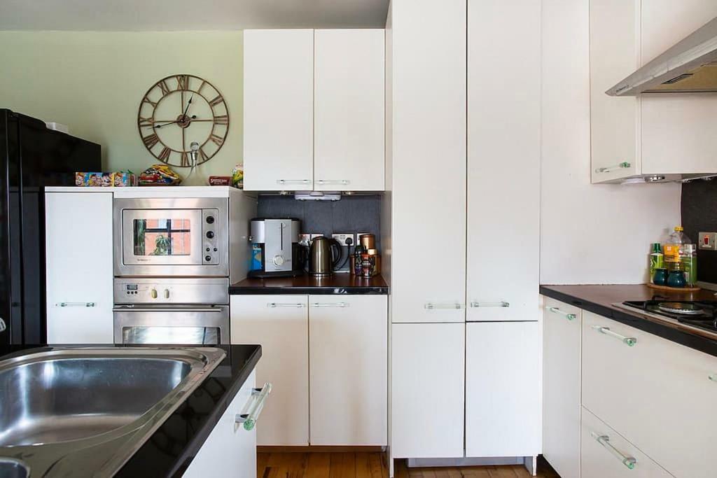 Spacious Belfast City Centre Duplex Apartment Экстерьер фото