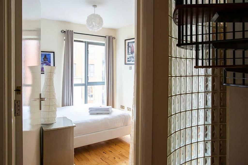 Spacious Belfast City Centre Duplex Apartment Экстерьер фото