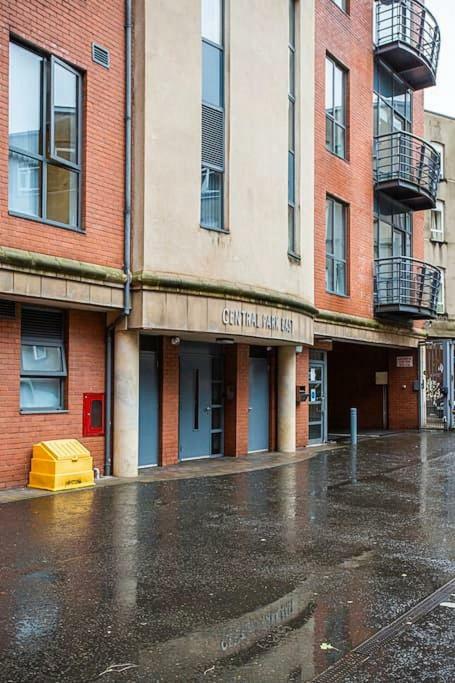 Spacious Belfast City Centre Duplex Apartment Экстерьер фото